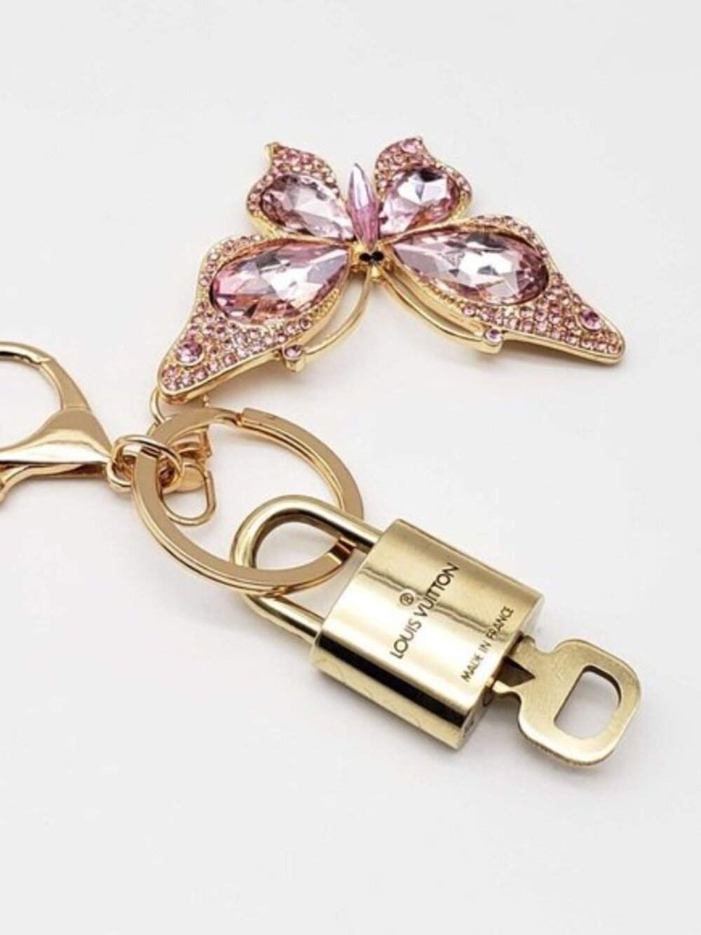 Louis Vuitton Authentic Gold Padlock 🔑 Key + Stylish Unbranded Butterfly Charm - Picture 8 of 8